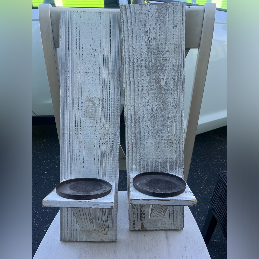 Whitewash farmhouse candle holder hangers.